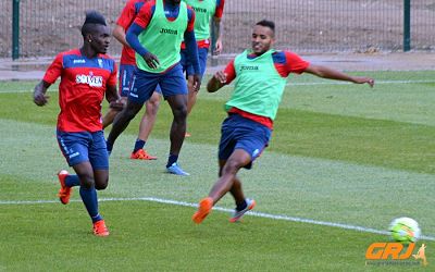 Los jugadores internacionales ya están entrenando 