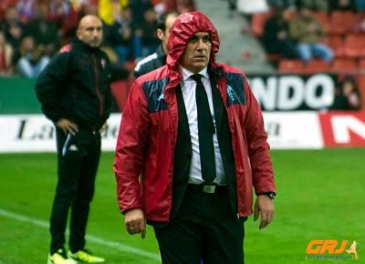 Sandoval no pudo celebrar con victoria su regreso a Gijón (LOF)