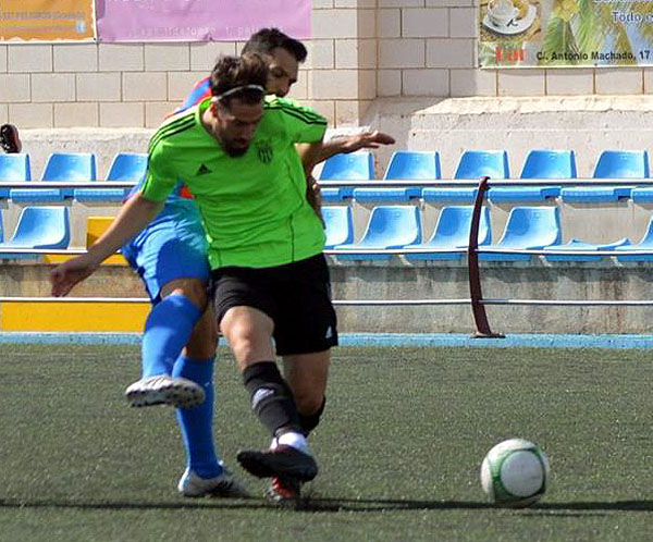El derbi en Peligros finalizó en tablas (LÁZARO)