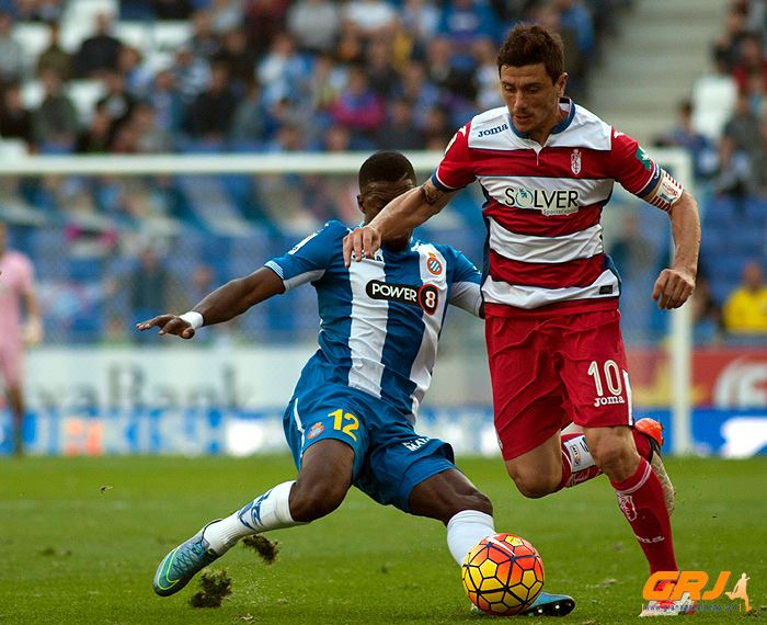 Piti, durante una acción en el partido ante el Espanyol. (LOF)