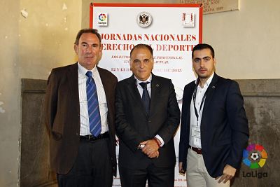 Tebas ha visitado Granada 