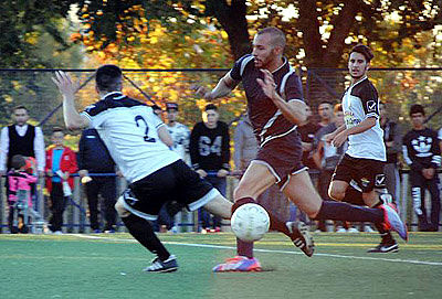 Un jugada del choque entre el Abes y el Gabia (GABIA CF)