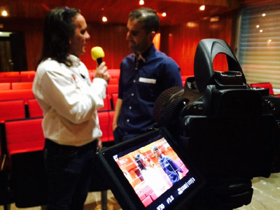 Sergio Gómez, entrevistado por la televisión del Arenas (GARRIDO)