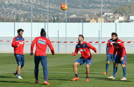 El fútbol-tenis ha sido el protagonista 