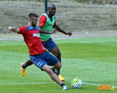 Neuton tendrá sus primeros minutos como rojiblanco 