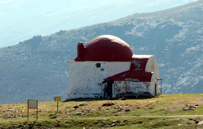 Albergue de San Francisco de la Sociedad Sierra Nevada (GRJ)