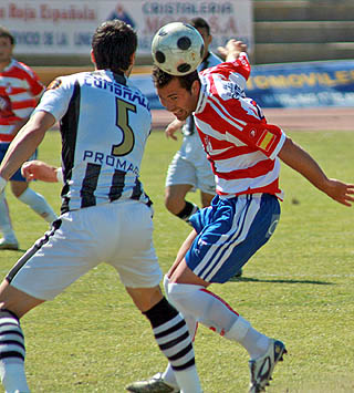 Montes, que salio de titular, consiguió el gol del empate (L. O.)