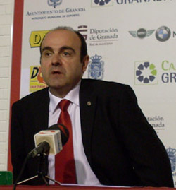 Poch respira tras la victoria conseguida