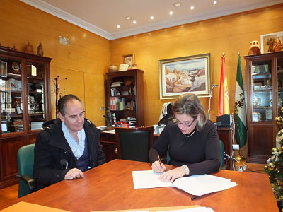 Firma del acuerdo de colaboración 