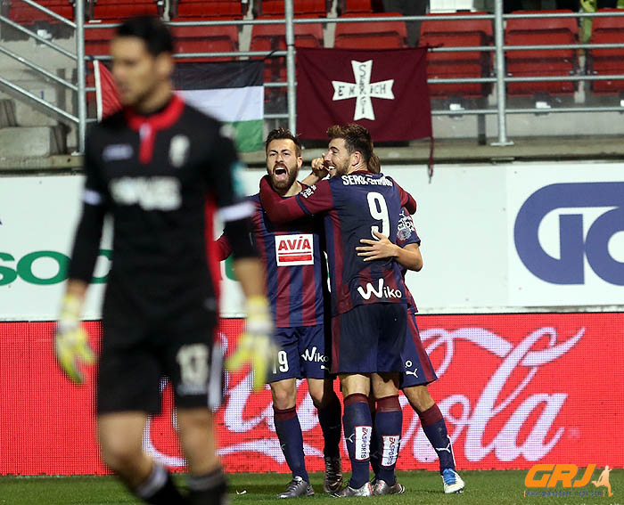 Andrés Fernández apesadumbrado tras encajar un gol (LOF)