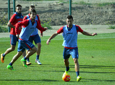 Barral ya es uno más del grupo 