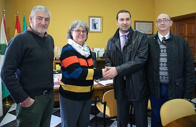Firma del acuerdo de colaboración 