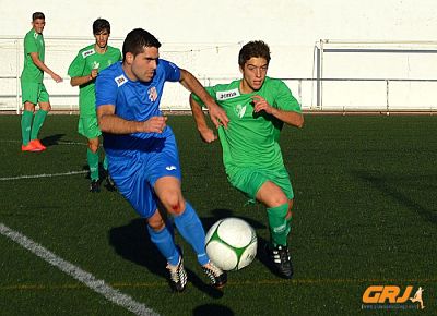 El Huétor Vega se acerca al Motril 