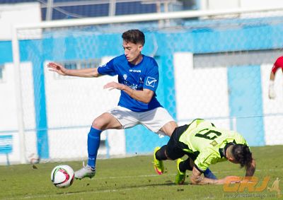 El Maracena consigue un punto en su estadio (VICENTE CARVAJAL)