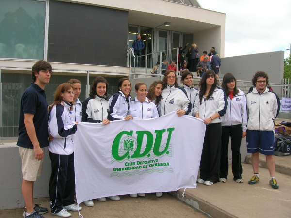 Miembros de la expedición del CDU Natación de Granada