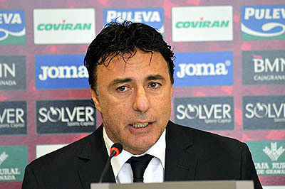 Quique Pina en la presentación de José González