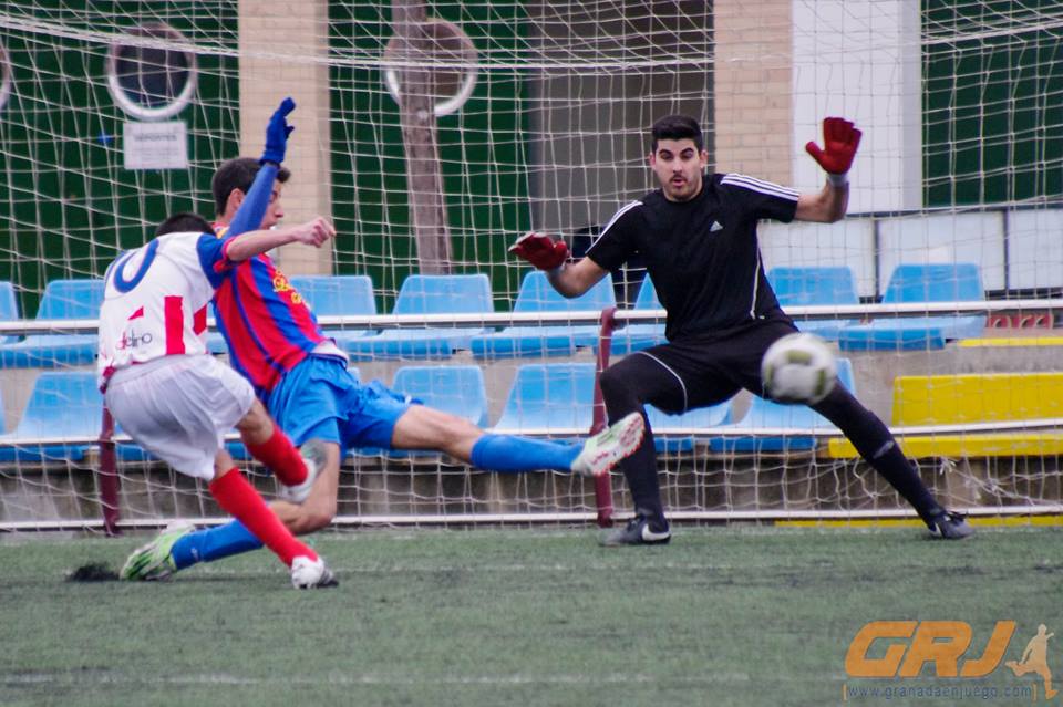Vandalia y Arenas ofrecieron un gran partido en Peligros (VICENTE CARVAJAL)
