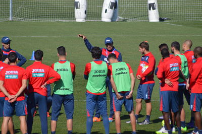 José González tiene trabajo por delante 