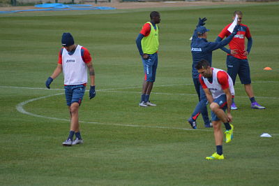 Barral y Peñaranda han sido los delantero del entrenamiento 