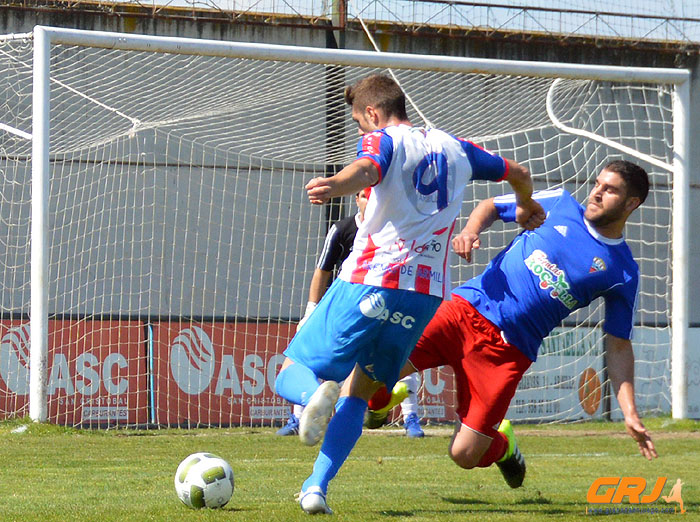 El Arenas cumplió con victoria ante el cuadro roquetero (LÁZARO)