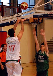 Jorge Fernández tuvo 34 puntos de valoración (ARCHIVO)