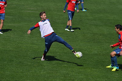 Rochina encara a Ricardo Costa 