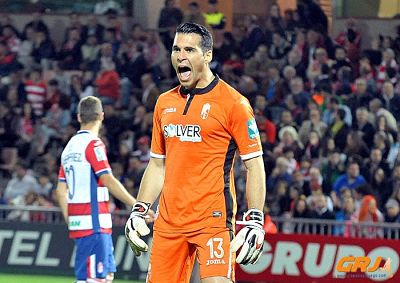 Andrés Fernández celebra el triunfo (BALDOMERO) 