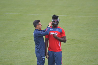 Success no se encuentra cómodo con la máscara 