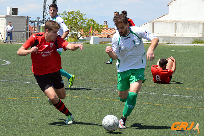 Los hueteños necesitan la victoria en Armilla (J. PALMA)