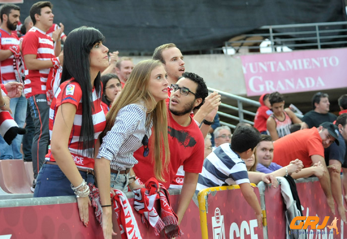 La afición confía en sus jugadores (BALDOMERO)
