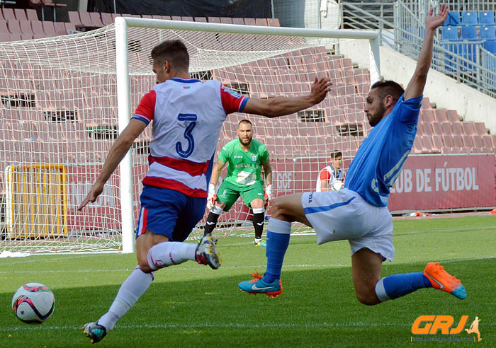 El filial cerró la temporada con una goleada ante la UD Melilla (LÁZARO)