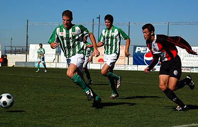 El Arenas de Armilla tendrá que sufrir en el tramo final de liga (ARCHIVO)