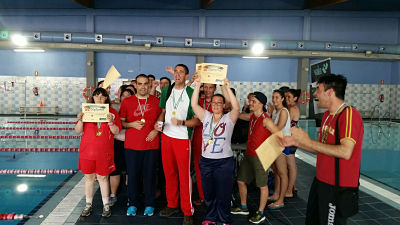 Participantes en el campeonato de natación 