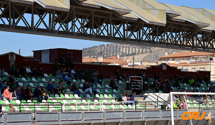 Panorámica de la grada del estadio municipal de Atarfe (GRJ)