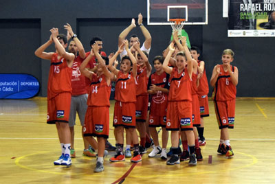 El equipo granadino se quedó a las puertas del triunfo 