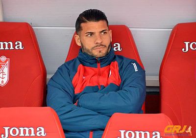 Álex Carmona abandona el filial nazarí (LAZARO)