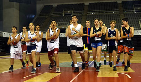 Participantes en el Campus Gigantes del Basket (GRJ)