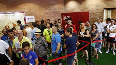 La afición ya ha comenzado a renovar su abono (GRANAD CF)