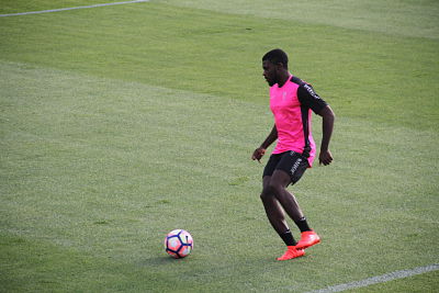 Boga tendrá que esperar para debutar 