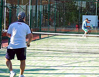 El torneo benéfico Padelnews.com contó con 160 participantes 