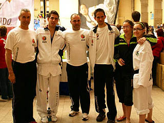 Representantes del club Song Chan Ho de Granada en el Open