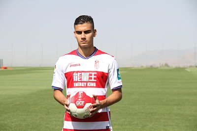 Pereira, en su presentación como rojiblanco (GRJ)