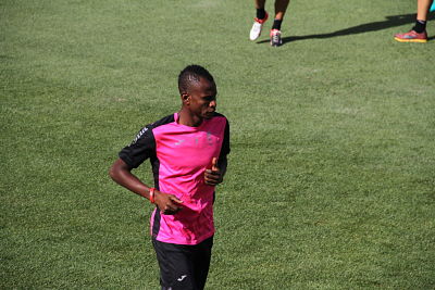 Uché sí ha estado a las órdenes de Jémez 