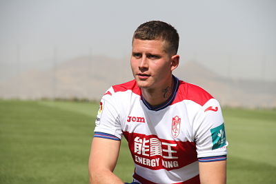 Tabanou ya luce de rojiblanco 