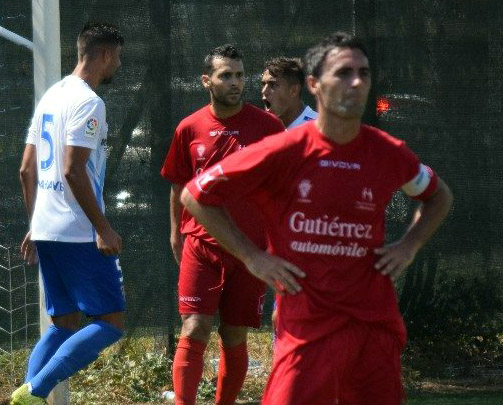 Igna lamenta uno de los tantos encajados ante el At. Malagueño (JEPOMA)