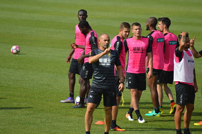 Jémez elegirá a último hora a los 18 jugadore 