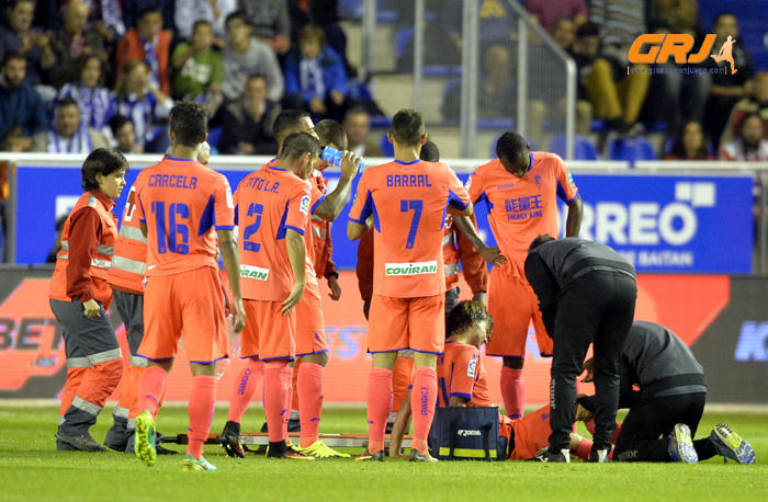 Krhin se retiró en camilla en el partido ante el Alavés (LOF)