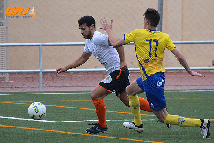 El derbi del Poniente respondió a las expectativas creadas (LÁZARO)