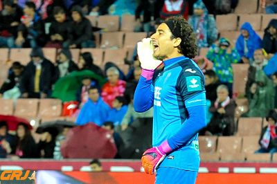 Ochoa terminó el partido sin encajar ningún gol 