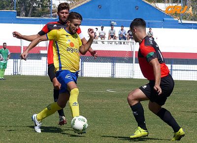 El Huétor Tájar no pierde el ritmo 